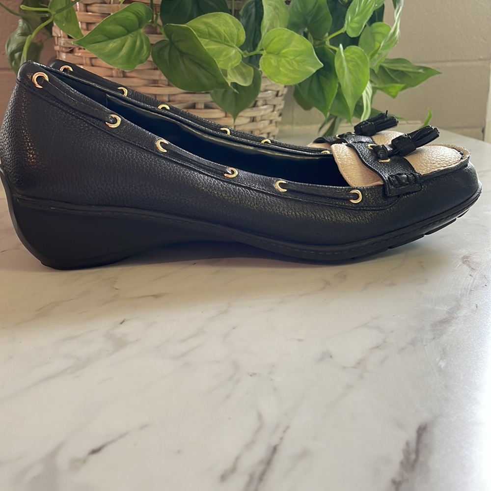 Lauren Ralph Lauren Gael two toned loafers black/white size 11